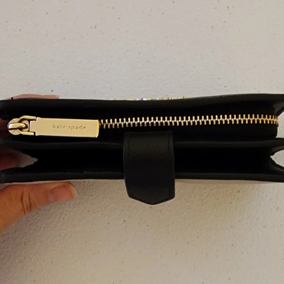 Kate spade Staci Colorblock Small Zip Around Wallet Warm Beige Black - Picture 5 of 9